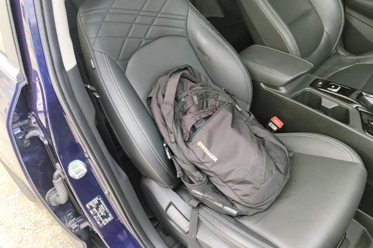 Used Hyundai ix35 2021 2.0L Automatic 2WD GLS Leading Edition Right Front Seat