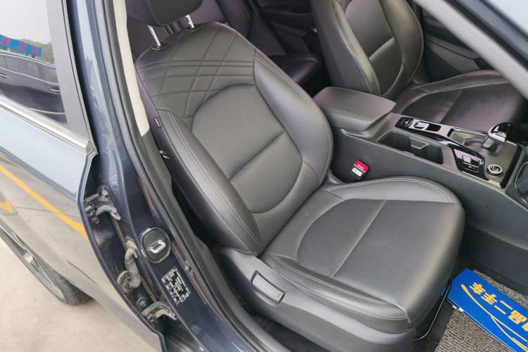 Used Hyundai ix35 2021 240TGDi DCT Two-Wheel-Drive GLS Leading Edition Right Front Seat