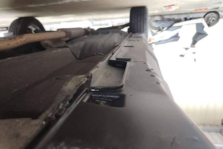 Used Hyundai ix35 2021 2.0L Automatic 2WD GLS Leading Edition Right Side Sill