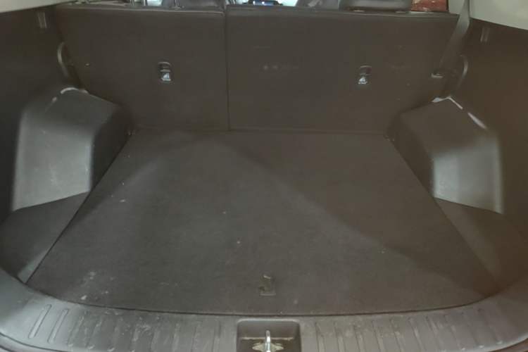 Used Hyundai ix35 2021 2.0L Automatic 2WD GLS Leading Edition Trunk