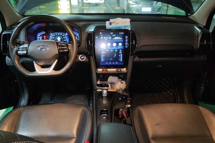 Used Hyundai ix35 2021 2.0L Automatic 2WD GLS Leading Edition Center Console