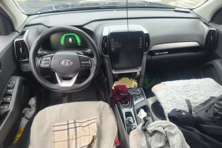 Used Hyundai ix35 2021 2.0L Automatic 2WD GLS Leading Edition Center Console