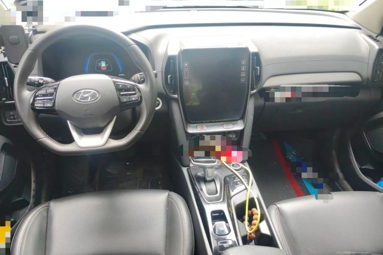 Used Hyundai ix35 2021 2.0L Automatic 2WD GLS Leading Edition Center Console