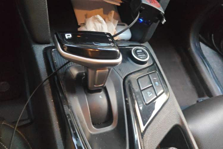 Used Hyundai ix35 2021 2.0L Automatic 2WD GLS Leading Edition Gear Lever