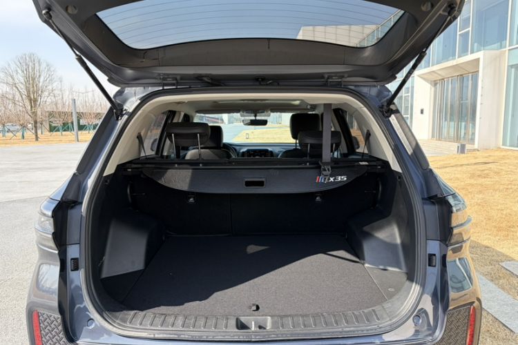 Used Hyundai ix35 2021 2.0L Automatic 2WD GLS Leading Edition Interior 2