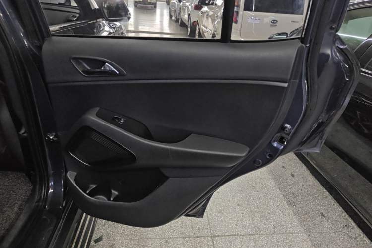 Used Hyundai ix35 2021 2.0L Automatic 2WD GLS Leading Edition Interior 6