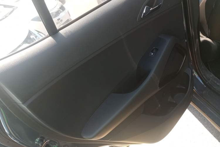 Used Hyundai ix35 2021 2.0L Automatic 2WD GLS Leading Edition Left Rear Door Interior