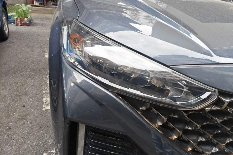 Used Hyundai ix35 2021 2.0L Automatic 2WD GLS Leading Edition Right Front Headlight