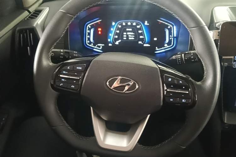 Used Hyundai ix35 2021 2.0L Automatic 2WD GLS Leading Edition Steering Wheel