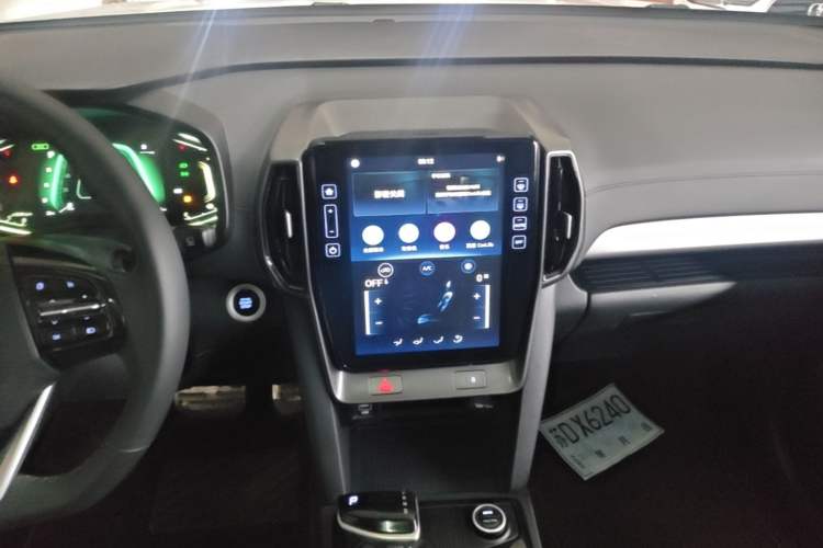 Used Hyundai ix35 2021 2.0L Automatic 2WD GLS Leading Edition Audio And AC Panel