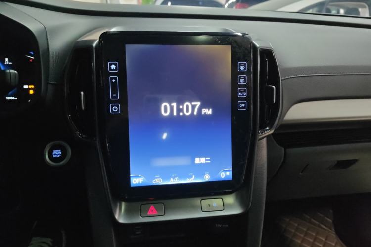 Used Hyundai ix35 2021 2.0L Automatic 2WD GLS Leading Edition Audio And AC Panel