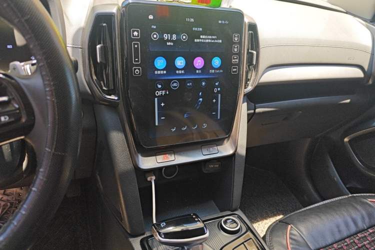 Used Hyundai ix35 2021 240TGDi DCT Two-Wheel Drive TOP Flagship Edition Audio And AC Panel