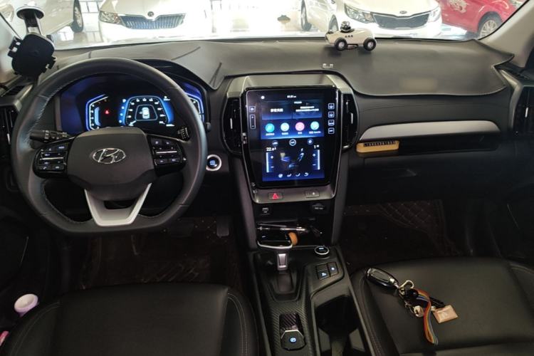 Used Hyundai ix35 2021 2.0L Automatic 2WD GLS Leading Edition Center Console