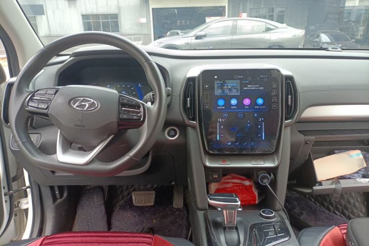 Used Hyundai ix35 2021 240TGDi DCT Two-Wheel-Drive GLS Leading Edition Center Console