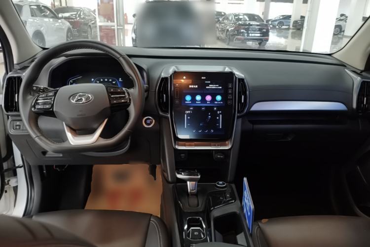 Used Hyundai ix35 2021 2.0L Automatic 2WD GLS Leading Edition Center Console