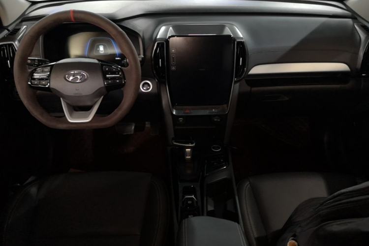 Used Hyundai ix35 2021 2.0L Automatic 2WD GLS Leading Edition Center Console
