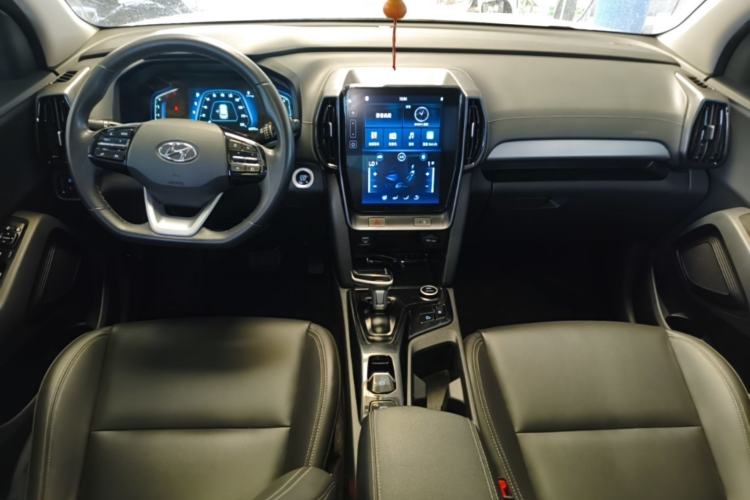 Used Hyundai ix35 2021 2.0L Automatic 2WD GLS Leading Edition Center Console