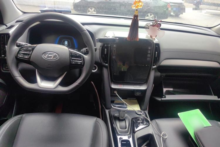 Used Hyundai ix35 2021 2.0L Automatic 2WD GLS Leading Edition Center Console