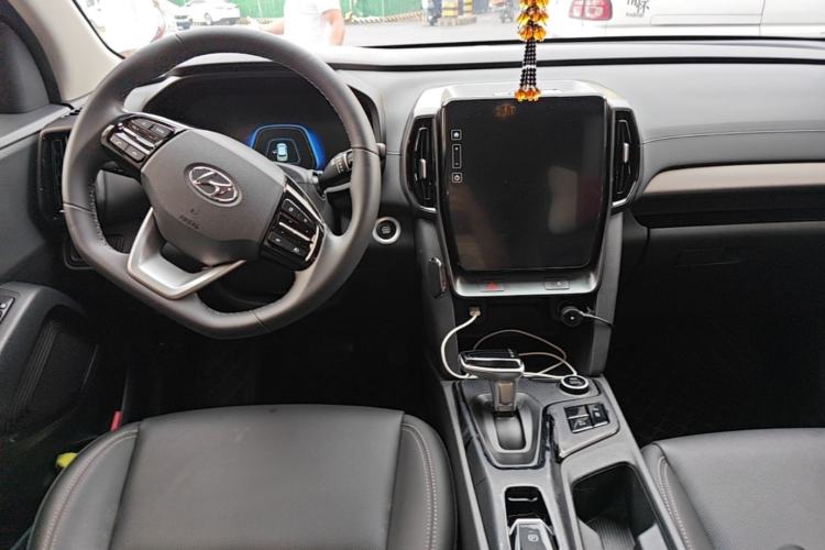Used Hyundai ix35 2021 2.0L Automatic 2WD GLS Leading Edition Center Console