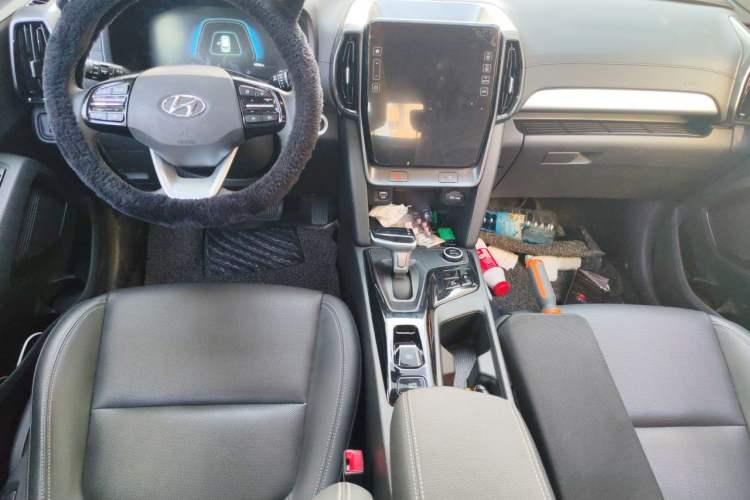 Used Hyundai ix35 2021 2.0L Automatic 2WD GLS Leading Edition Center Console