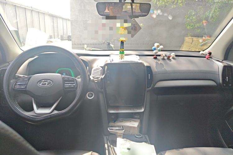 Used Hyundai ix35 2021 2.0L Automatic 2WD GLS Leading Edition Center Console