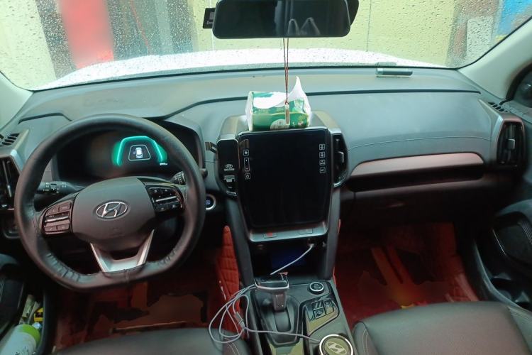 Used Hyundai ix35 2021 2.0L Automatic 2WD GLS Leading Edition Center Console
