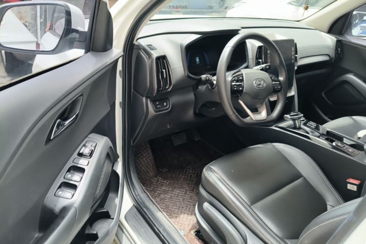 Used Hyundai ix35 2021 2.0L Automatic 2WD GLS Leading Edition Driver Seat