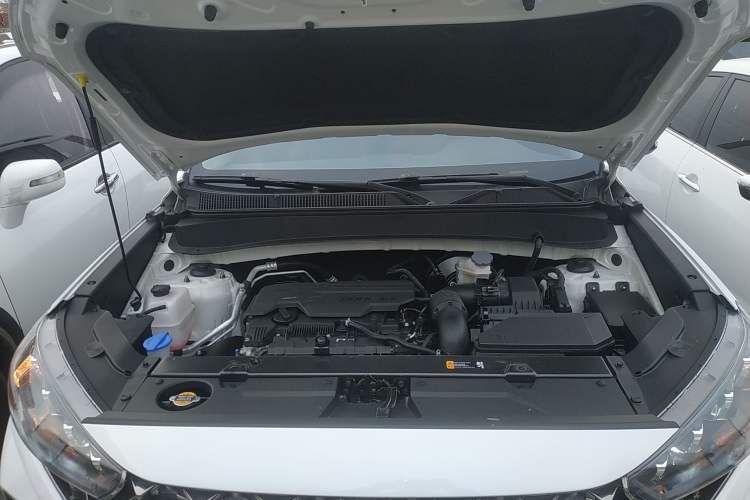 Used Hyundai ix35 2021 2.0L Automatic 2WD GLS Leading Edition Engine Bay