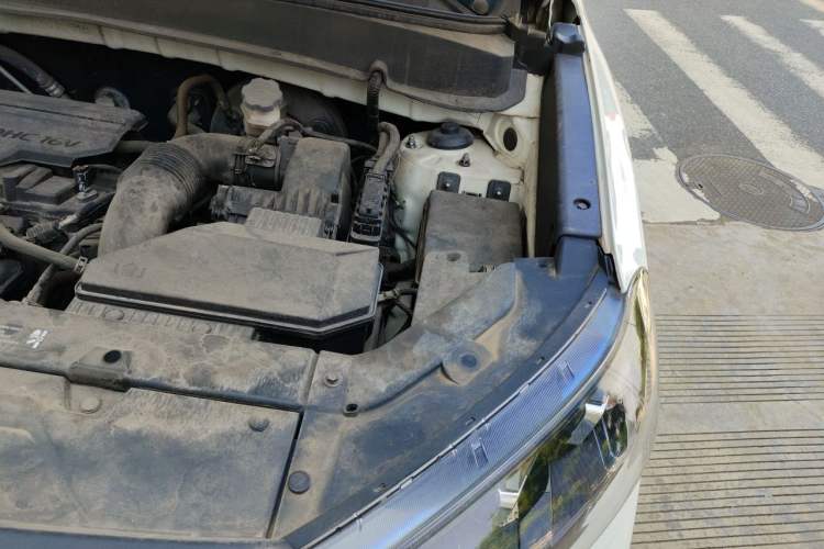 Used Hyundai ix35 2021 2.0L Automatic 2WD GLS Leading Edition Engine Bay Left