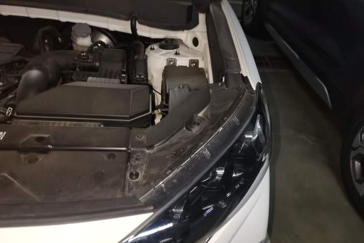 Used Hyundai ix35 2021 2.0L Automatic 2WD GLS Leading Edition Engine Bay Left