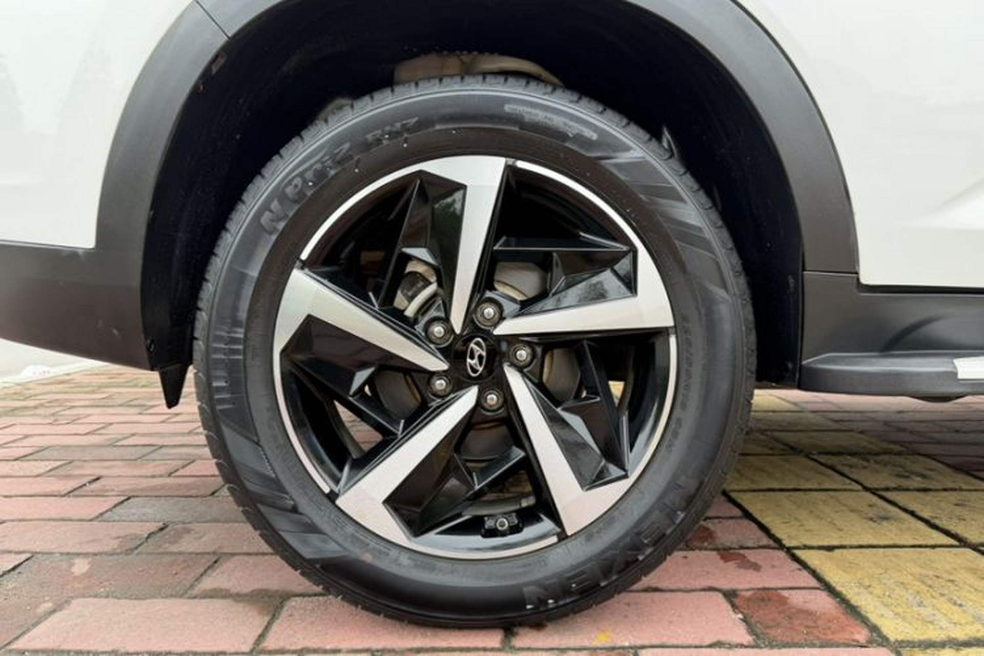 Used Hyundai ix35 2021 2.0L Automatic 2WD GLS Leading Edition Exterior 1