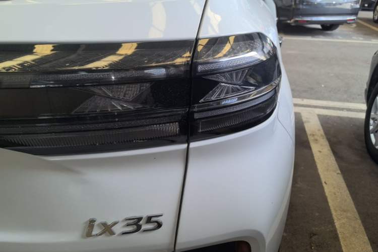 Used Hyundai ix35 2021 240TGDi DCT Two-Wheel-Drive GLS Leading Edition Exterior 3