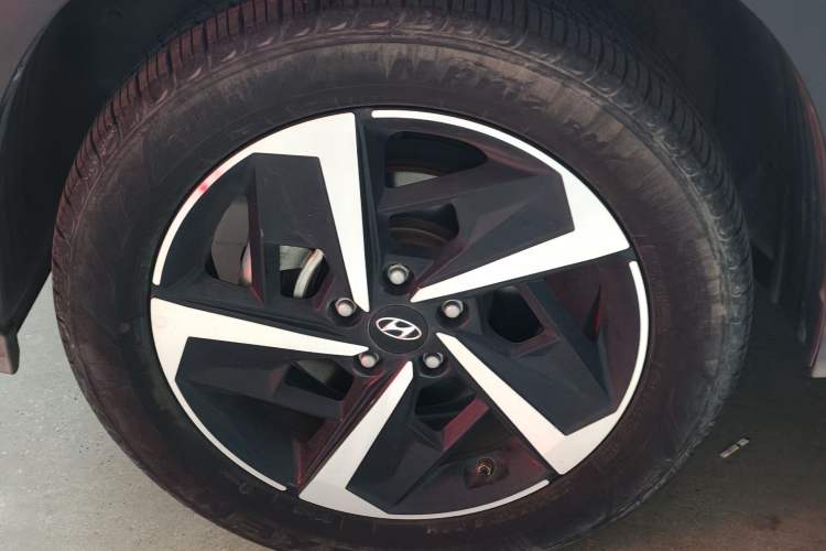 Used Hyundai ix35 2021 2.0L Automatic 2WD GLS Leading Edition Exterior 3