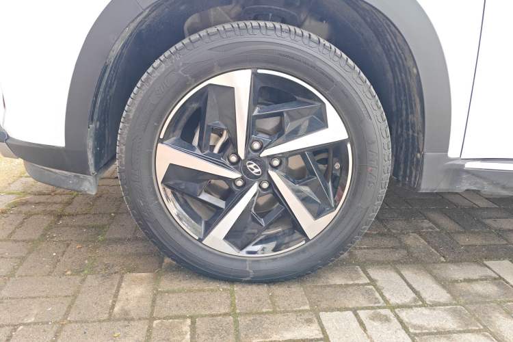Used Hyundai ix35 2021 240TGDi DCT Two-Wheel-Drive GLS Leading Edition Exterior 4