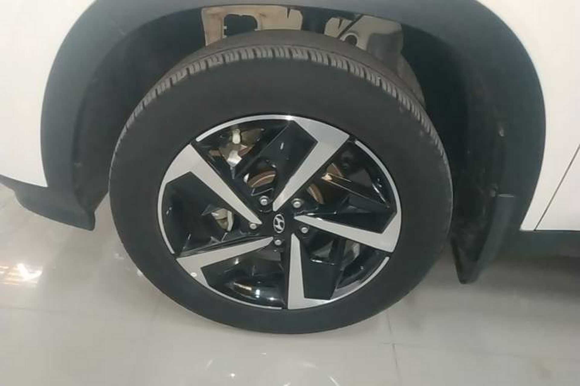 Used Hyundai ix35 2021 2.0L Automatic 2WD GLS Leading Edition Exterior 4