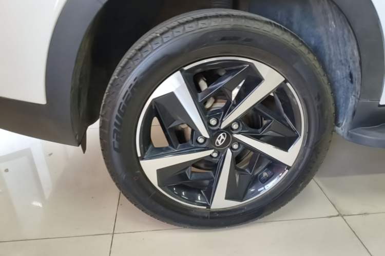 Used Hyundai ix35 2021 2.0L Automatic 2WD GLS Leading Edition Exterior 5