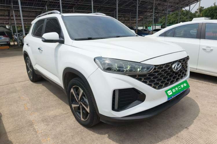 Used Hyundai ix35 2021 2.0L Automatic 2WD GLS Leading Edition Front Right 45 Deg