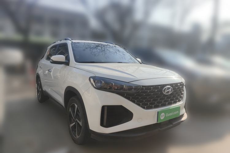 Used Hyundai ix35 2021 2.0L Automatic 2WD GLS Leading Edition Front Right 45 Deg