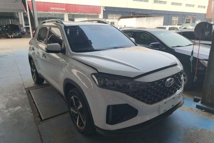 Used Hyundai ix35 2021 2.0L Automatic 2WD GLS Leading Edition Front Right 45 Deg