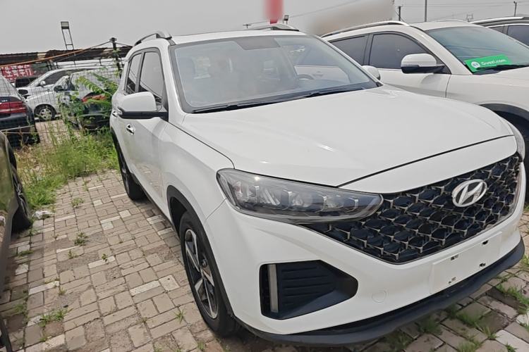 Used Hyundai ix35 2021 2.0L Automatic 2WD GLS Leading Edition Front Right 45 Deg