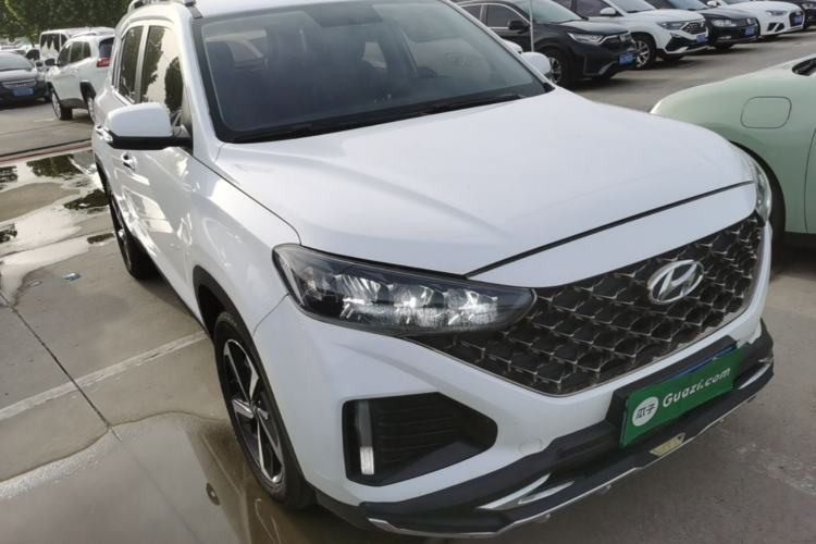Used Hyundai ix35 2021 2.0L Automatic 2WD GLS Leading Edition Front Right 45 Deg