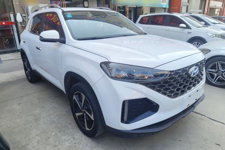 Used Hyundai ix35 2021 2.0L Automatic 2WD GLS Leading Edition Front Right 45 Deg