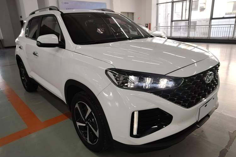 Used Hyundai ix35 2021 240TGDi DCT Two-Wheel-Drive GLS Leading Edition Front Right 45 Deg