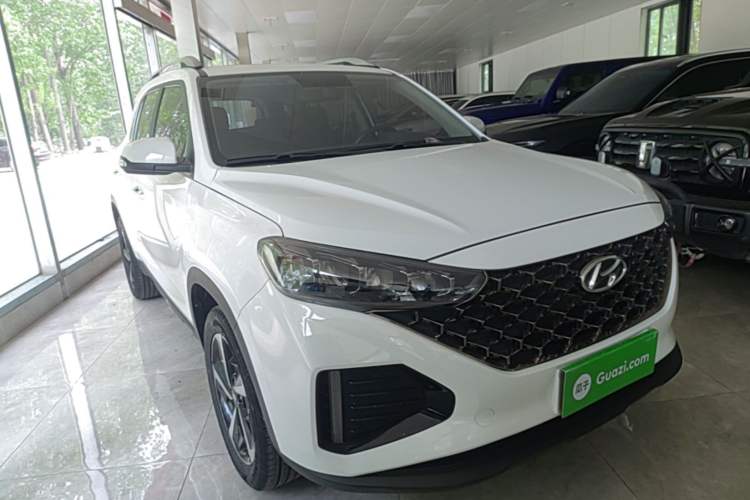 Used Hyundai ix35 2021 2.0L Automatic 2WD GLS Leading Edition Front Right 45 Deg
