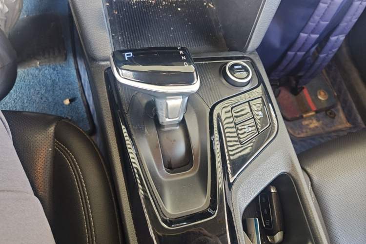 Used Hyundai ix35 2021 240TGDi DCT Two-Wheel-Drive GLS Leading Edition Gear Lever