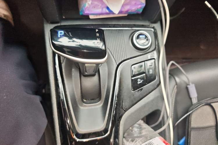 Used Hyundai ix35 2021 240TGDi DCT Two-Wheel-Drive GLS Leading Edition Gear Lever