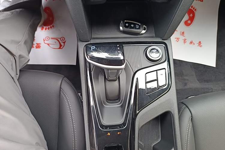 Used Hyundai ix35 2021 2.0L Automatic 2WD GLS Leading Edition Gear Lever