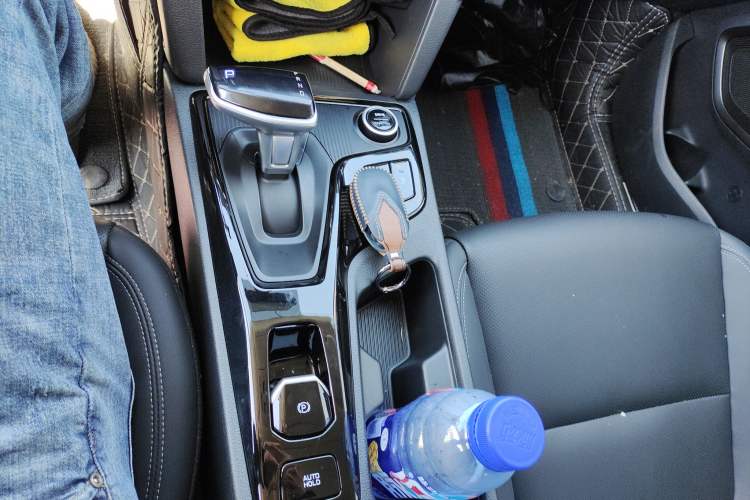 Used Hyundai ix35 2021 2.0L Automatic 2WD GLS Leading Edition Gear Lever