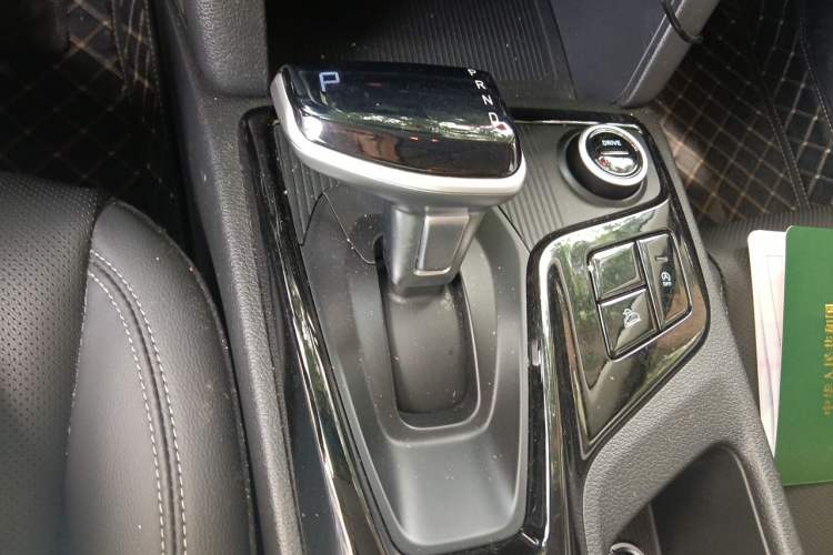 Used Hyundai ix35 2021 2.0L Automatic 2WD GLS Leading Edition Gear Lever