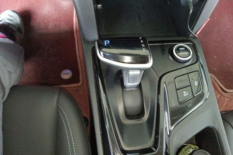 Used Hyundai ix35 2021 2.0L Automatic 2WD GLS Leading Edition Gear Lever